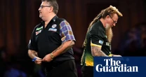 PDC World Darts: Gary Anderson beats Simon Whitlock to reach third round