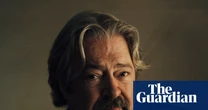 ‘I’ve played a lot of sneery bastards’: Roger Allam on bad singing, big paydays and Elgar’s level of ‘gitacity’
