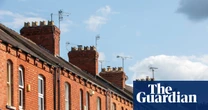 Cutting home insulation funding will imperil UK’s climate goals, Reeves told