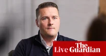 Wes Streeting says Starmer ‘behind the curve’ on under-16s social media ban – UK politics live