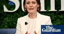 Telstra expects to shrink workforce as it leans in ‘hard’ on AI — including in customer service