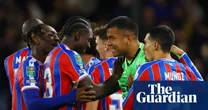 Walter Benítez is Crystal Palace shootout hero in Carabao Cup win over Millwall