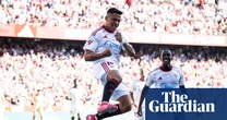Sevilla’s astonishing defeat of Barcelona ends a decade of wait | Sid Lowe