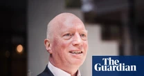 Top teaching union backs Burnham as Labour’s best chance of beating Reform