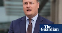 Bosses of hospitals that spend too much or treat too few will not get pay rise