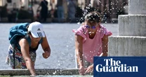 Italian hospitals report rise in heat cases as weather fails to deter tourists