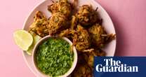 How to make onion bhajis – recipe | Felicity Cloake's Masterclass