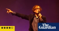 Pulp review – Jarvis Cocker’s captivating comeback turns a rapt crowd rapturous