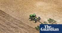 Bleak outlook for US farmers – and Trump tariffs could make it worse