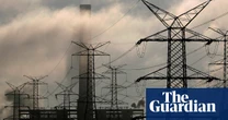 Australia’s emissions up slightly in 2024 as Labor faces heat over ‘climate-wrecking’ gas project