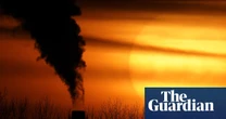Record leap in CO2 fuels fears of accelerating global heating