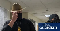Trump to pay Ice and border agents amid shutdown as other federal workers go unpaid