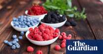 Flavonoid-rich foods and drinks may cut risk of dementia, study finds