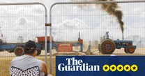 Martin Parr: Global Warning review – the great photographer in all his gluttonous, giddy glory