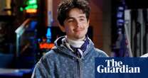 Saturday Night Live: Timothée Chalamet hosts and sings in a decent episode