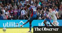 Mateta’s dramatic penalty in added time denies Leicester victory at Palace