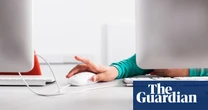 Fear of being ordered back to office affecting UK staff wellbeing, poll finds