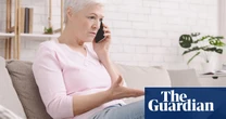 ‘There’s a problem at your bank’: UK police raise alarm over courier fraud