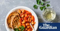 Celebrity chefs urge Britons to ‘bang in some beans’ to boost legume consumption