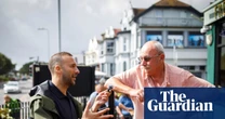 ‘We have to tell an alternative story’: Green leader Polanski chats to Nigel Farage’s constituents
