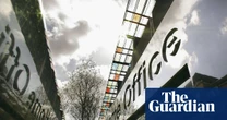 Charities decry UK plan to use AI to assess age of young asylum seekers