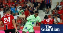 Marcus Rashford makes debut as Barcelona stroll to win over nine-man Mallorca