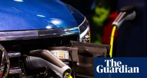 Weakening of UK EV sales rules ‘likely to result in significantly more carbon emissions’