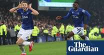 Tarkowski cracker unleashes Merseyside derby chaos: Football Weekly Extra - podcast