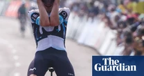Iván Romeo breaks rivals’ hearts to claim lead at Criterium du Dauphiné