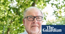 Starmer’s team seen as ‘tired, same-again politicians’, says Labour peer
