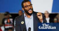 In Trump's America 'there is no dream that looks like me': Tyler Perry campaigns for Harris – video