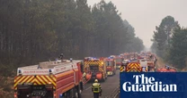 Firefighters in France battle to prevent huge blaze from approaching Bordeaux