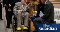 ‘Beautifully chosen’: David Hockney’s yellow Crocs impress King Charles