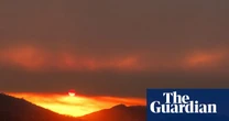 Colorado deploys more than 1,000 firefighters to battle two huge blazes