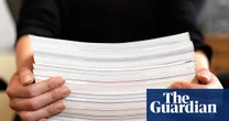 ‘Obvious markers of AI’: doubts raised over winner of short story prize