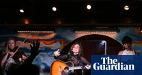 ‘So rogue’: country superstar Shania Twain turns London pub into saloon