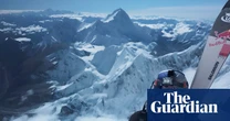 Skier makes history skiing down Everest without bottled oxygen