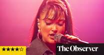 Joy Crookes review – an enthralling, intimate set from this rising London soul star