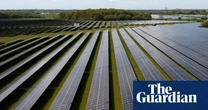 Ed Miliband approves UK’s biggest solar farm at Lincolnshire site