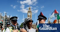 Starmer targets inflammatory chants at Palestine protests for further curbs