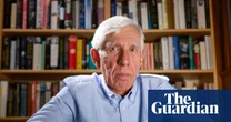 Jack Straw urges Labour not to panic about threat of Nigel Farage