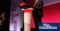 Keir Starmer accuses Nigel Farage of ‘taking people for fools’ in Wales