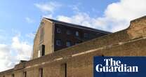 ‘Hundreds’ of prisoners freed early in England and Wales not fitted with tags