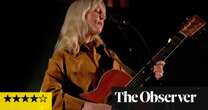 Laura Marling review – a sumptuous performance, with strings attached