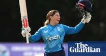 Tammy Beaumont hammers record before England skittle Ireland for just 45