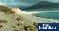 Owners of Taransay to return Scottish ‘Castaway’ island to its bronze age state