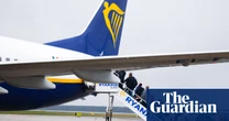 Ryanair to issue £500 fines to disruptive passengers who are kicked off flights