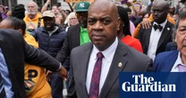 Newark mayor says prosecutors tried to ‘humiliate’ him after giving fingerprints and mugshot twice