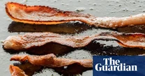 Scientists demand cancer warnings on bacon and ham sold in UK