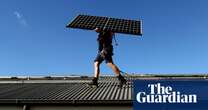 Solar panel waste to reach crisis levels in next two to three years, Australian experts warn